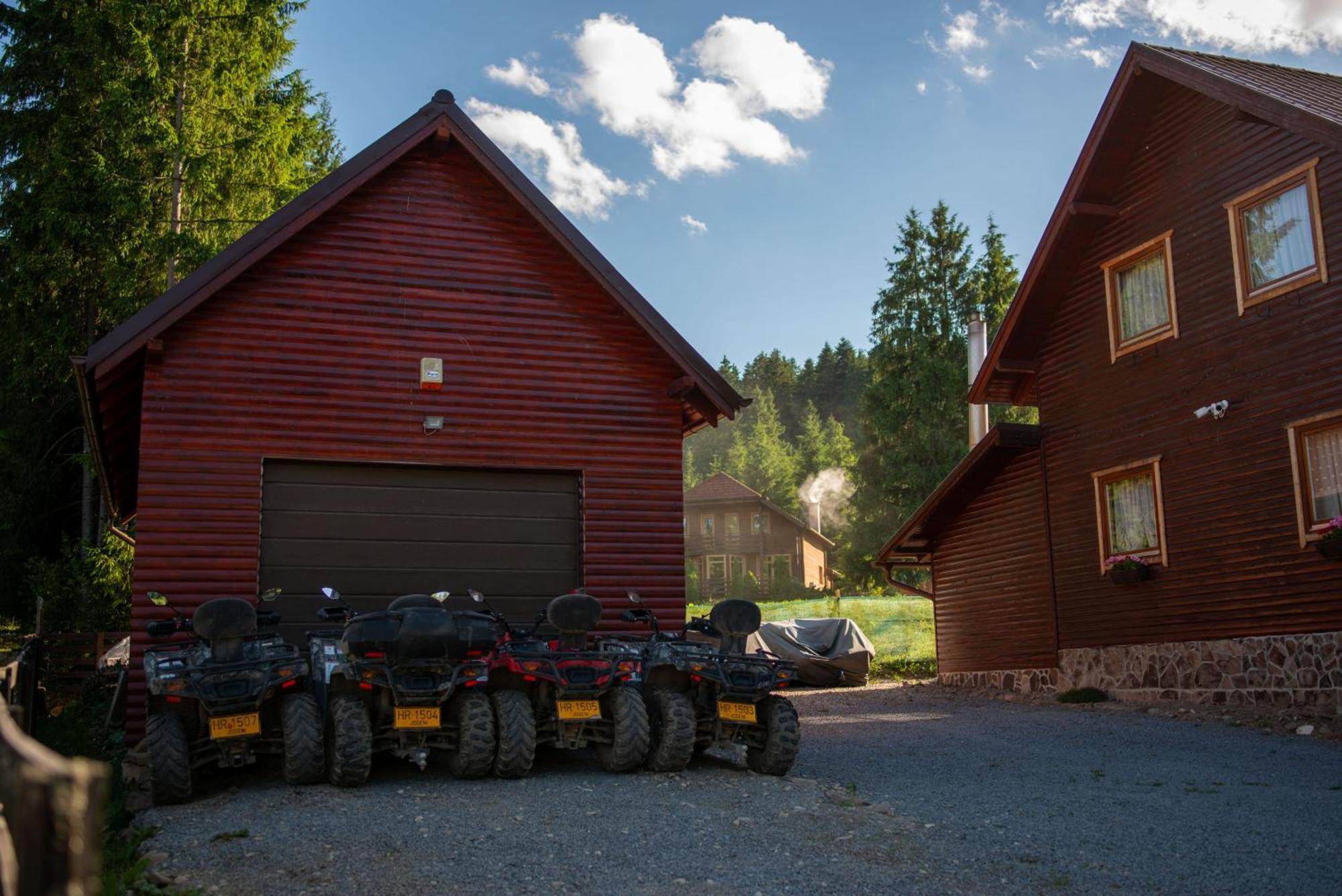 Villa Vivien Vendeghaz Borzont Esterno foto